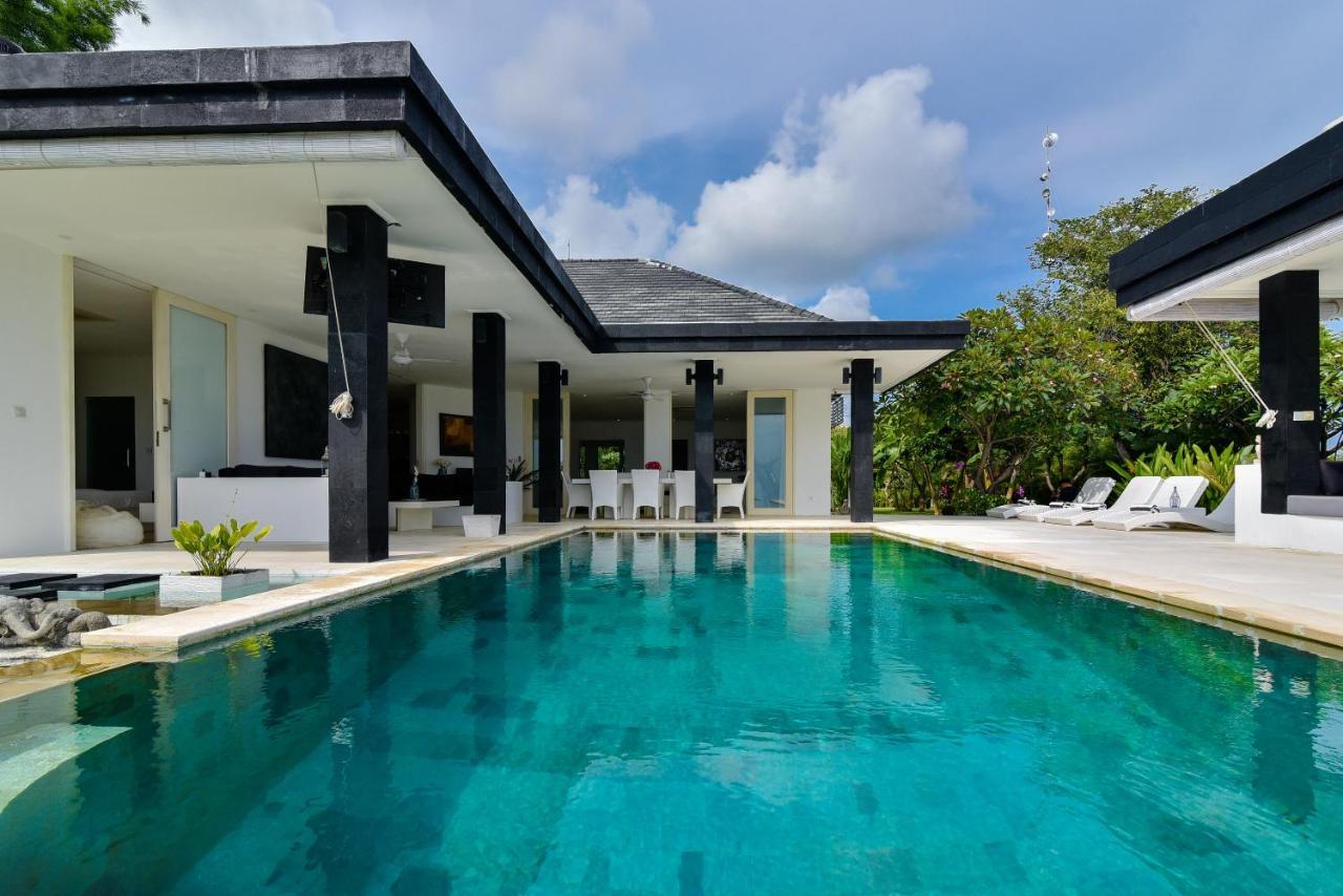 Villa Pondok Wahyu Sedana Umeanyar Luaran gambar